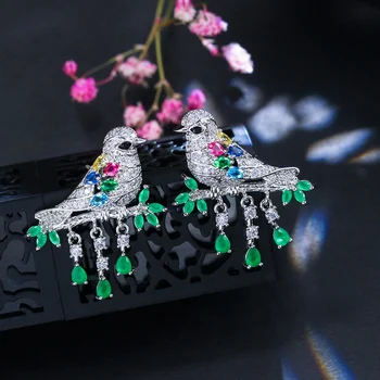 ThreeGraces Krásne Farebnými Zirkónmi Roztomilé Malé Zviera, Vták Stud Náušnice pre Ženy, Nový kórejský Fashion Party Šperky ER918