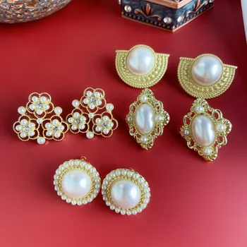 Vintage Starožitné Pearl Náušnice pre Ženy Kvet Stud Náušnice Vianočný Darček Nepravidelný Dizajn Nezvyčajné Svadobné Náušnice Šperky